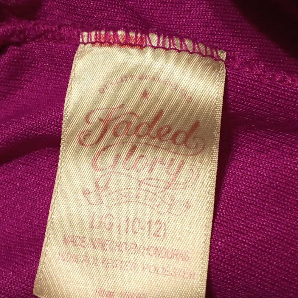 Shorts - Picture 3 of 3